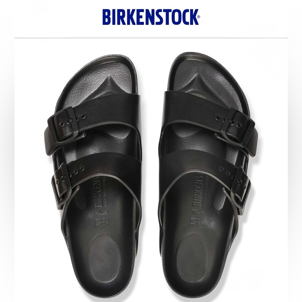 Birkenstock Arizona Essentials Clog in Black size 38 (7 US)